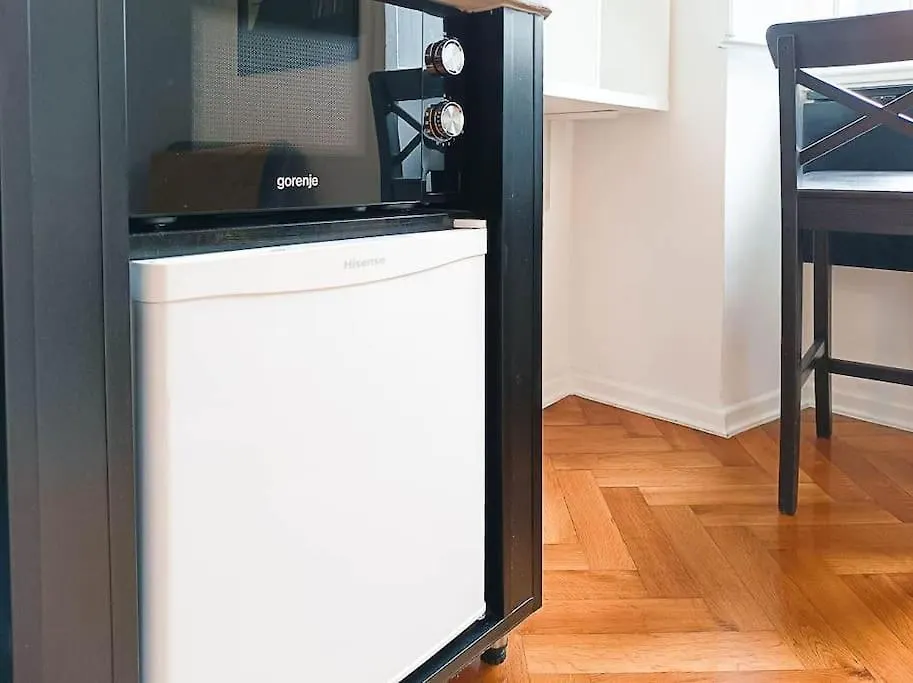 Apartment Loft Bed Studio With Free Parking, 2 Bikes! Self Check In, Wi-Fi, Ac Pula