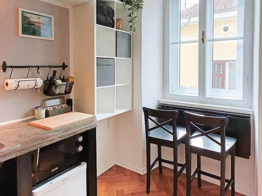 Loft Bed Studio With Free Parking, 2 Bikes! Self Check In, Wi-Fi, Ac Pula Apartment