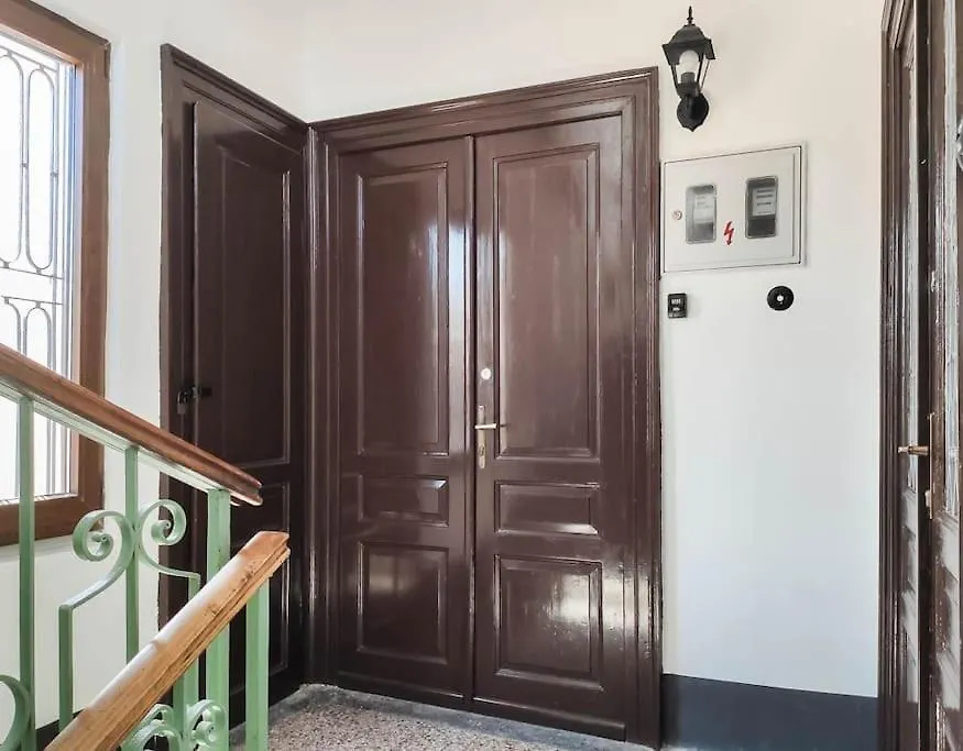 Loft Bed Studio With Free Parking, 2 Bikes! Self Check In, Wi-Fi, Ac Pula 0*,